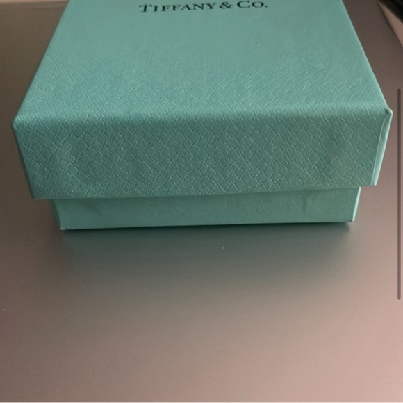 Tiffany & Co Empty Box New Condition π - Picture 2 of 8